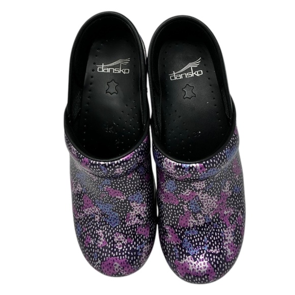 Dansko Patent Leather Professional Dotty Abstract Clogs - Picture 4 of 14